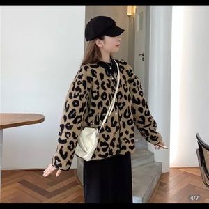 Leopard coat